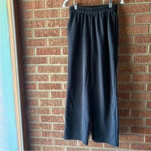 Fabletics Black Go-To Wide Leg Basic Sweatpants Size Large